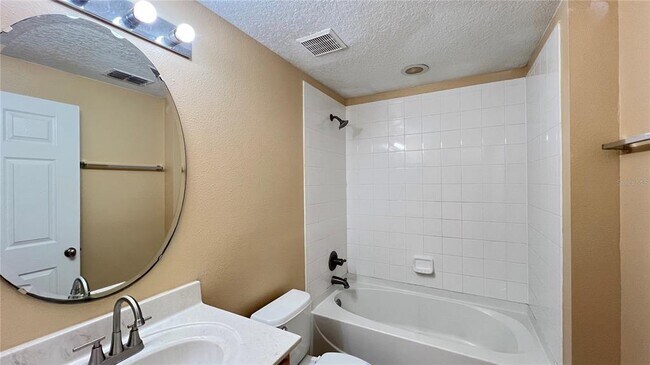 Building Photo - 1097 Sailing Bay Dr