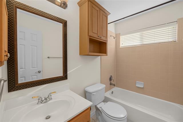 Building Photo - 9720 Zembriski Dr