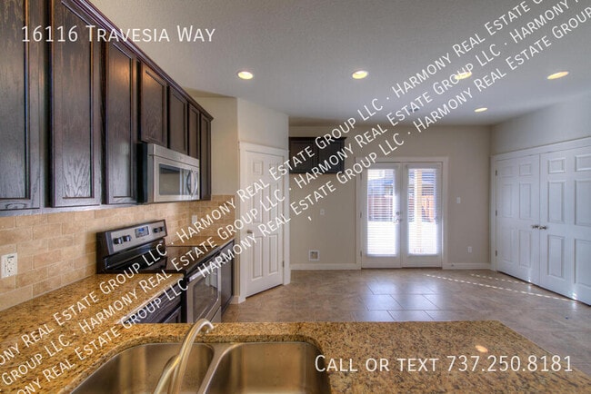 Building Photo - 16116 Travesia Way