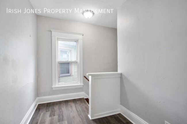 Building Photo - 1899 Seneca St