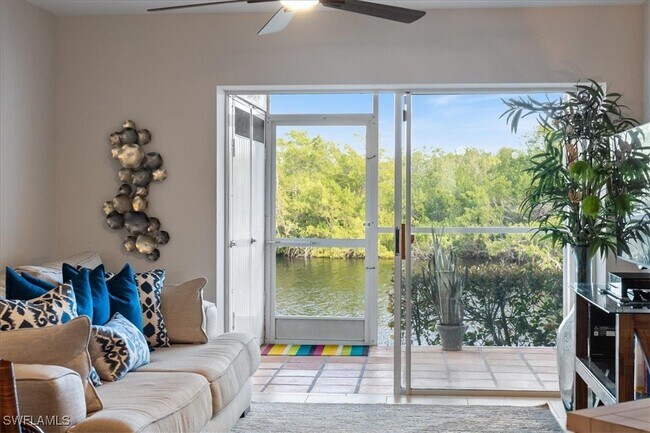 Building Photo - 1375 Mainsail Dr