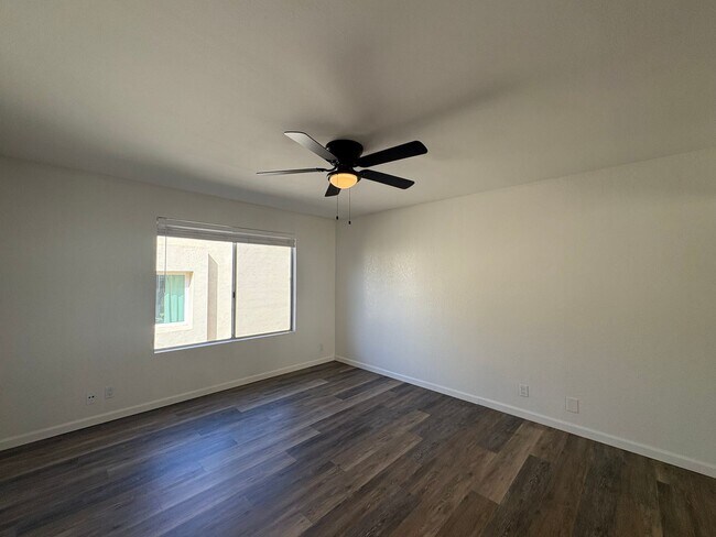 Building Photo - Modern 2BD/2BA San Marcos Condo w/ In-Unit...