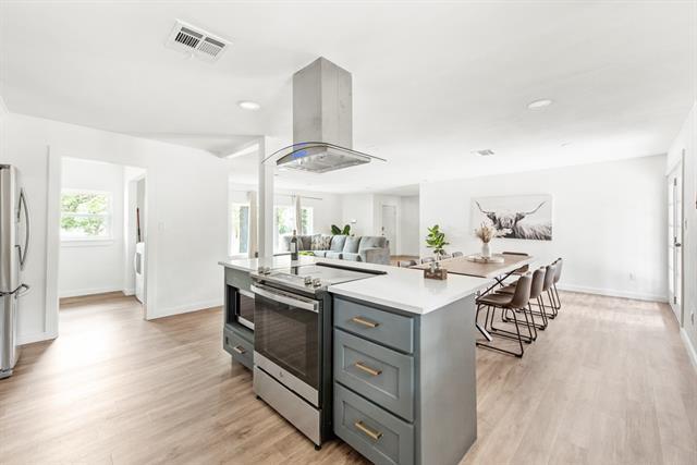 Building Photo - 4252 McComas Rd