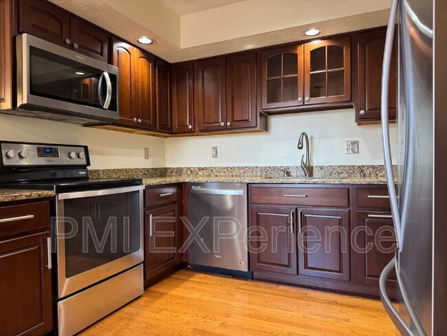 Building Photo - 12740 Wedgedale Ct