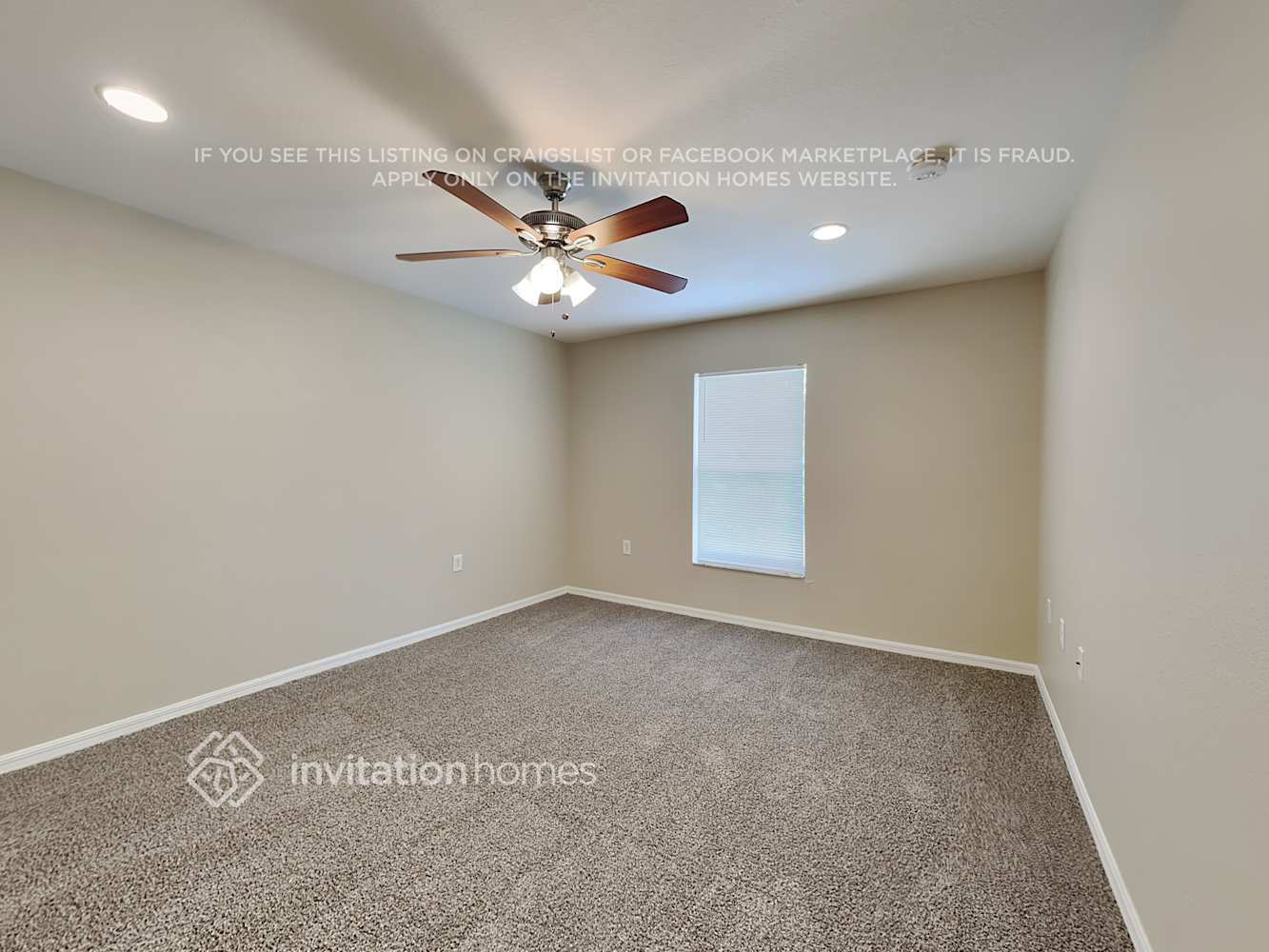 Building Photo - 513 Blackbird Ln