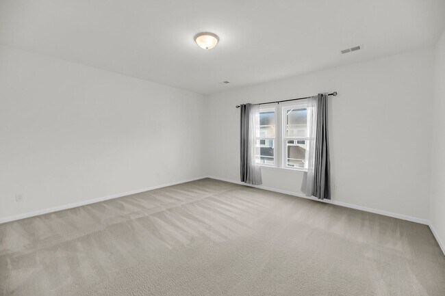 Building Photo - Charming Johns Island Retreat with Modern Amenities