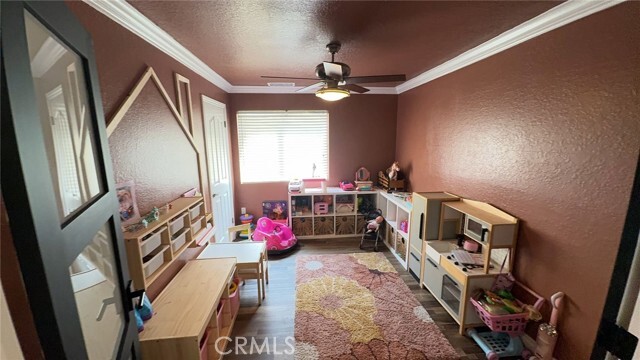 Building Photo - 30537 Longhorn Dr