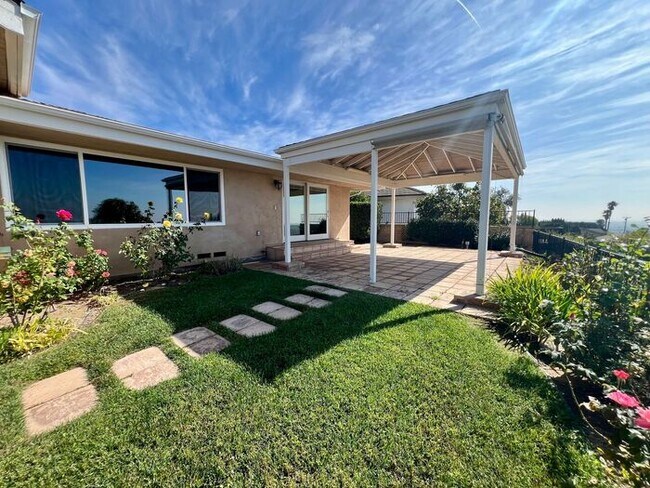 Building Photo - Beautiful 4-Bedroom Home with Modern Upgra...