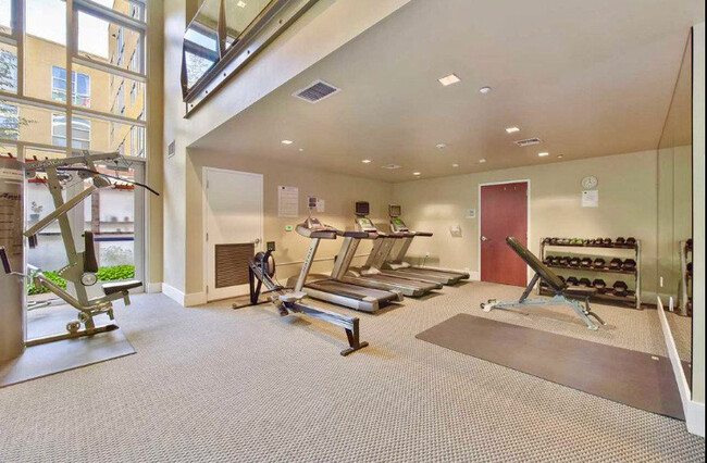 Gym - 585 9th St