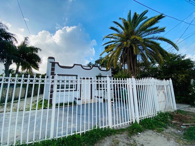 Building Photo - 7936 NW 5th Ave