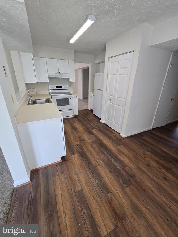 Building Photo - 4054 Cottontop Ct