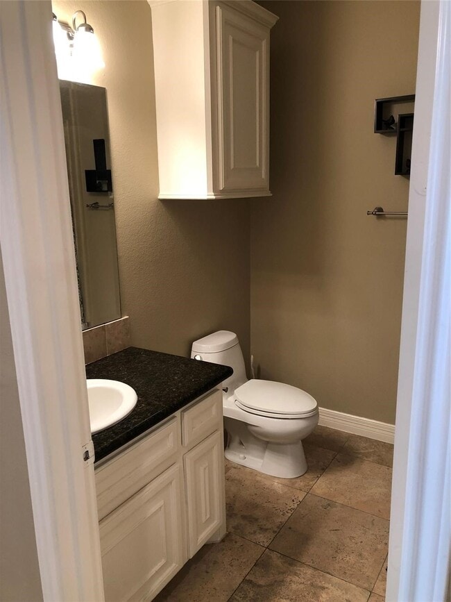 Building Photo - 7039 Kingston Cove Ln