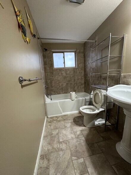 Bathroom - 136 Clairton Blvd