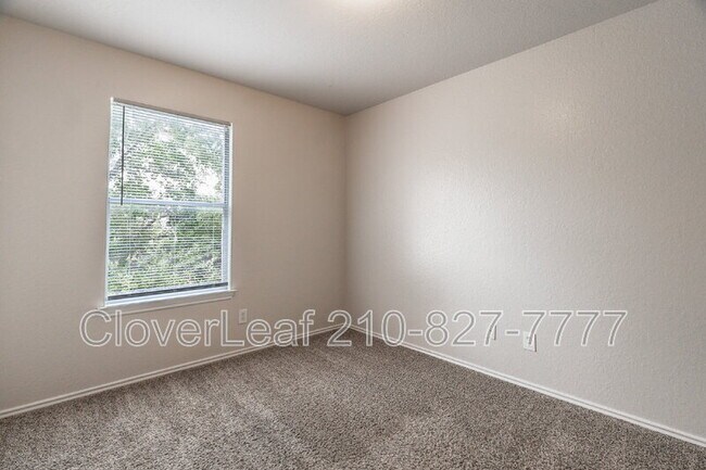 Building Photo - 8843 Kestrel Oak