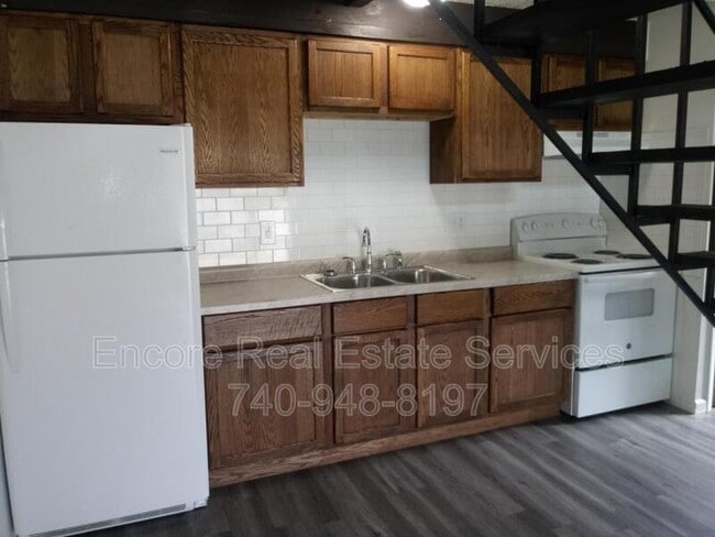 Building Photo - 1117 Hollander St