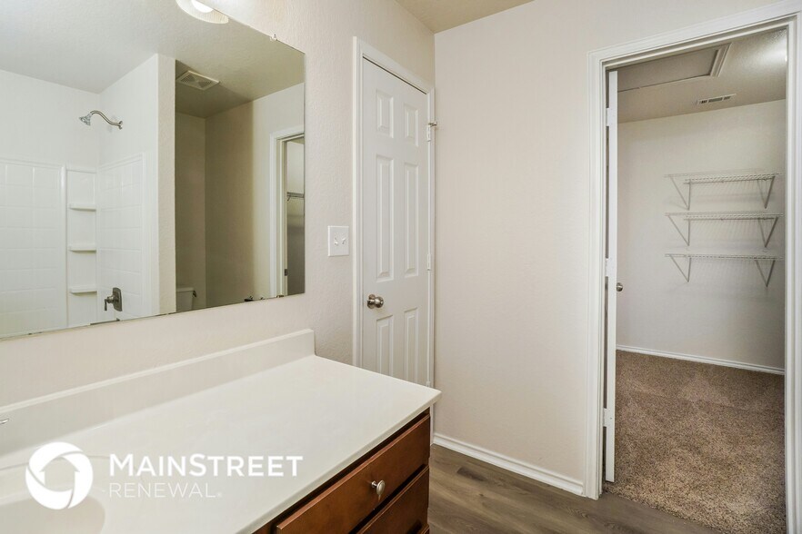 Building Photo - 10938 Western Cactus