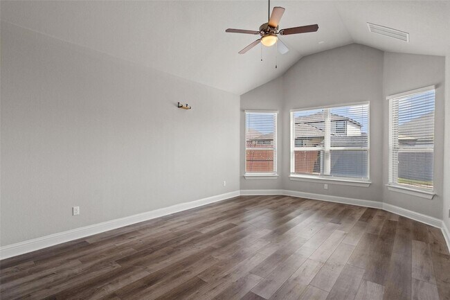 Building Photo - 17105 Casanova Ave