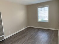 Building Photo - 1424 Ocean Ave