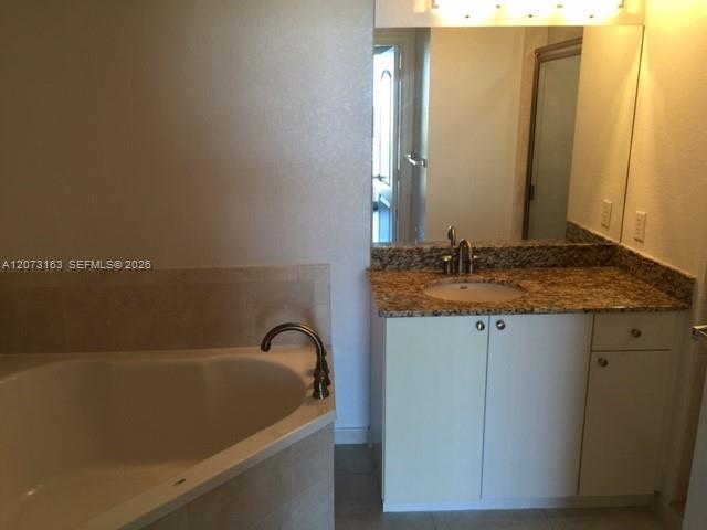 Building Photo - 1830 Radius Dr