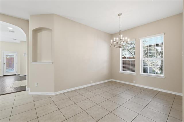 Building Photo - 304 Sir Brine Dr