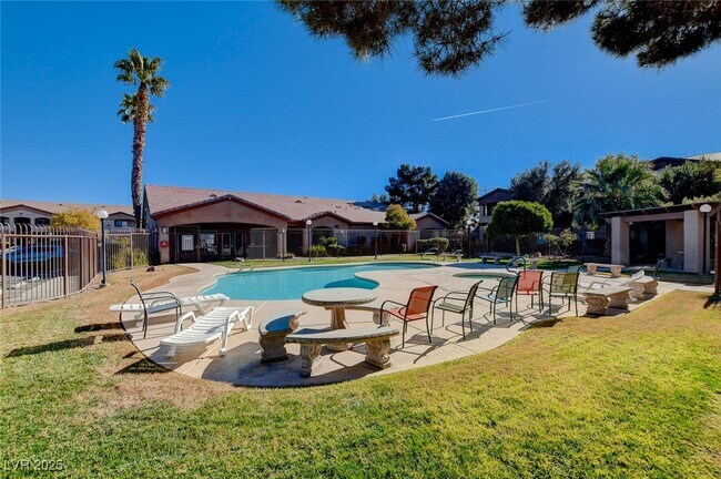 Building Photo - 5751 E Hacienda Ave