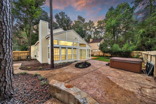 Building Photo - 35 Shallow Pond Pl