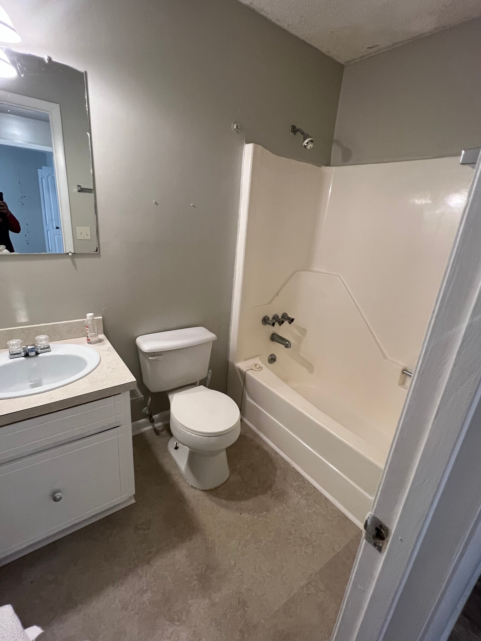 Bathroom 1 - 537 Hickory Hill Dr