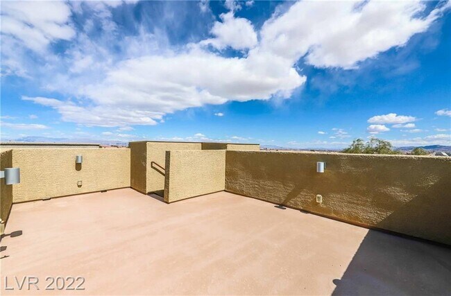 Building Photo - 10490 Forked Run St