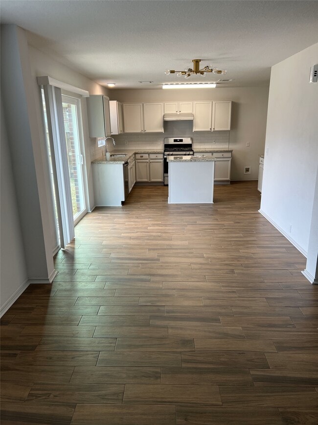 Building Photo - 4918 Cloudhaven Ct