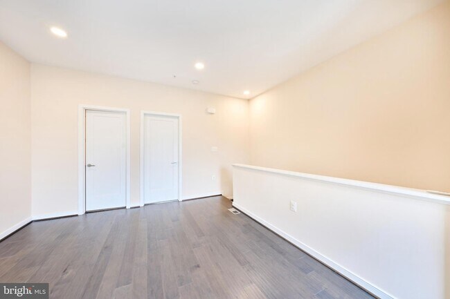 Building Photo - 256 Bluemont Branch Terrace SE