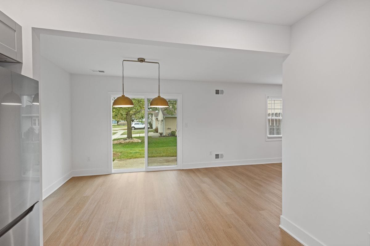 Building Photo - 5 Exeter Ct