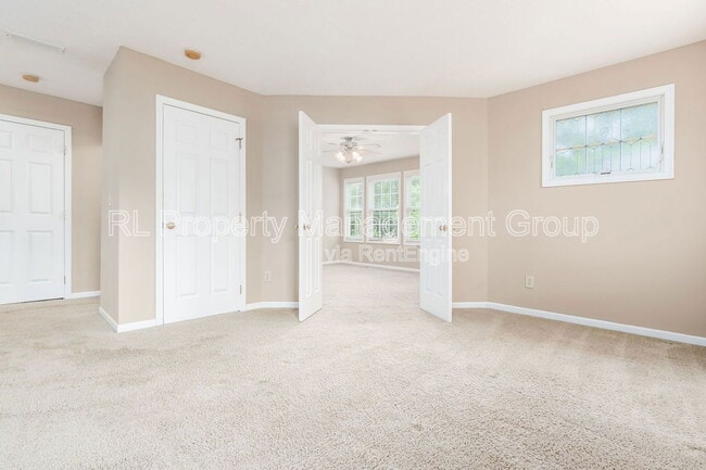 Building Photo - 484 Serenity Dr
