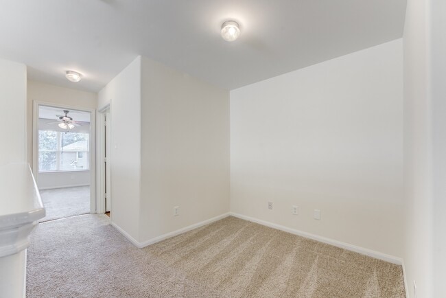 Building Photo - 6118 Yorkglen Manor Ln