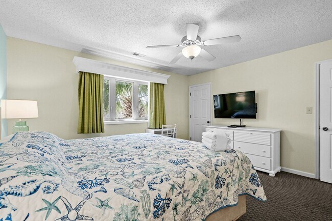 Building Photo - All Inclusive Seasonal Rental in Grand Pal...