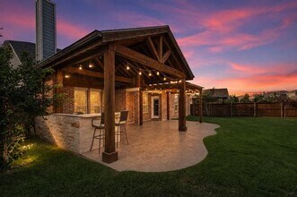 Building Photo - 4424 Overbrook Dr