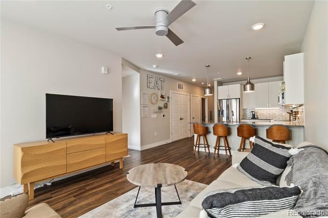 Building Photo - 20 Wilcox St