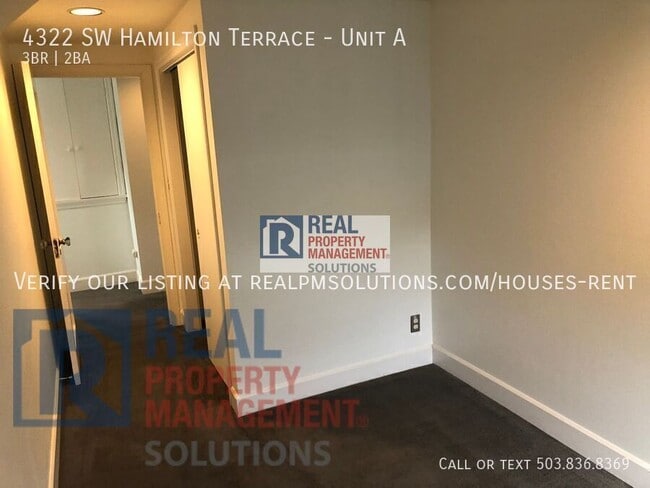 Building Photo - 4322 SW Hamilton Terrace