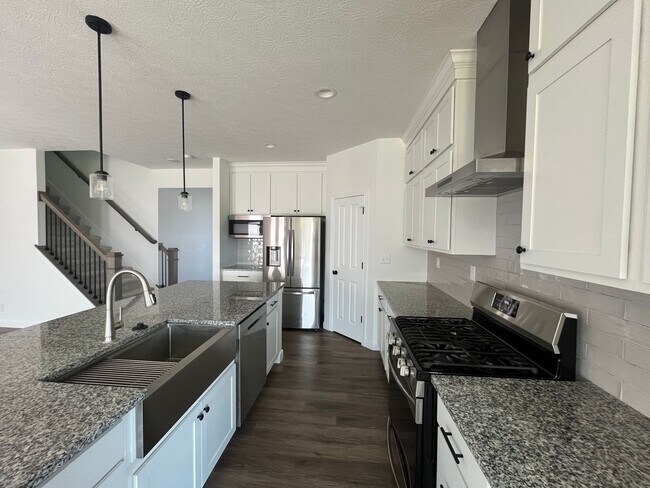 Building Photo - Luxury Custom-Built 6 Bedroom Home in West Lafayette with Finished Basement & Designer Features