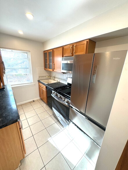 Building Photo - 245 Passaic Ave