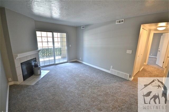 Building Photo - 1206 Waterside Cove