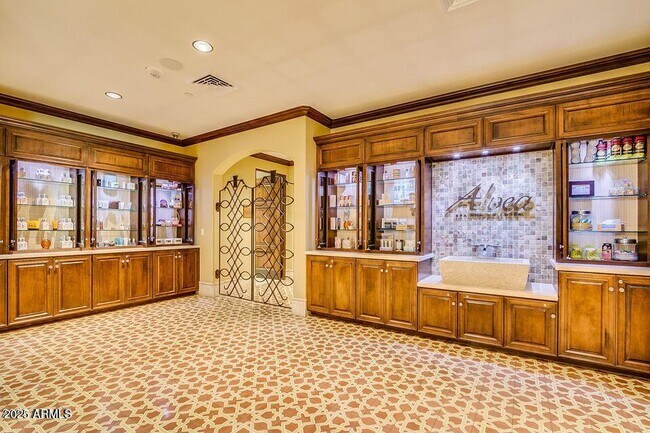 Building Photo - 678 E Cobble Stone Dr
