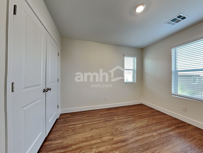 Building Photo - 9282 Opal Bay Ct