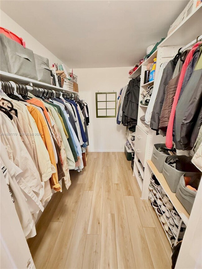 Building Photo - 7451 NW 16th St