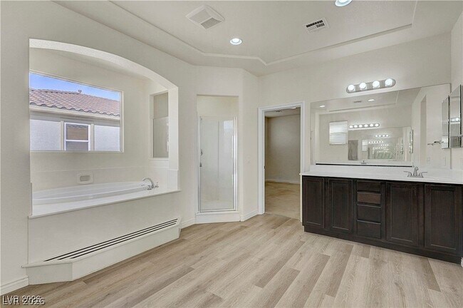 Building Photo - 7931 Campers Village Ave