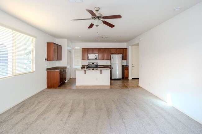 Building Photo - 3 bedroom home in Gilbert!