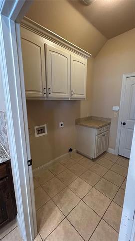 Building Photo - 433 Chisholm Trail