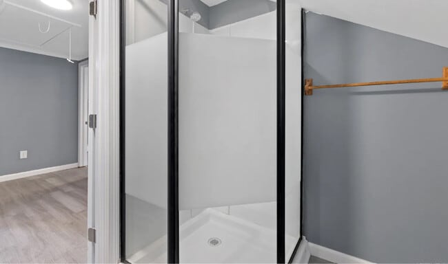 Building Photo - 32 Christine St