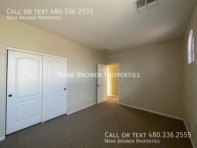 Building Photo - 3750 S Ashley Pl