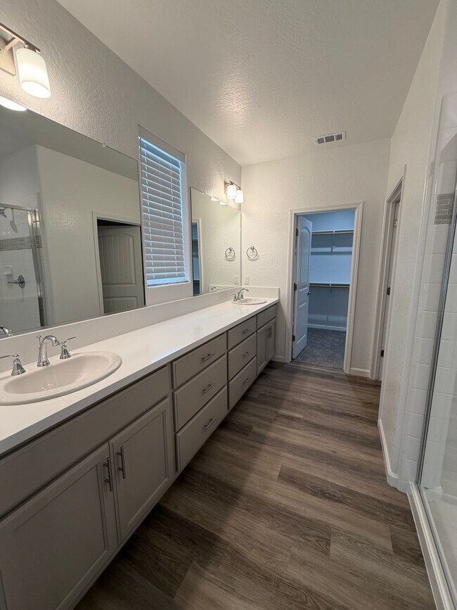 Building Photo - Spacious Brand New 4-Bedroom, 3-Bathroom Home with Solar & Low-Maintenance Yard