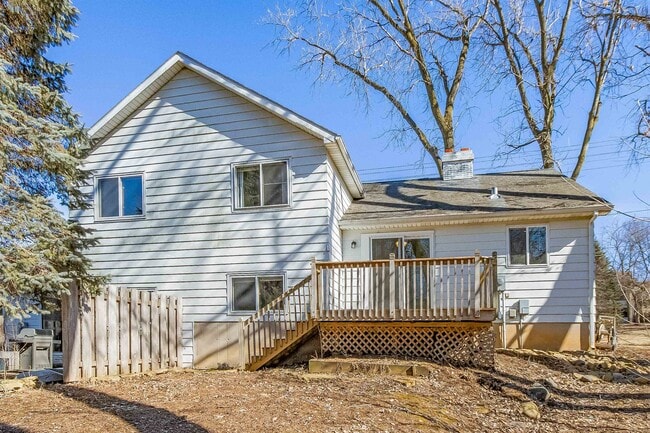 Building Photo - 1302 N Gammon Rd